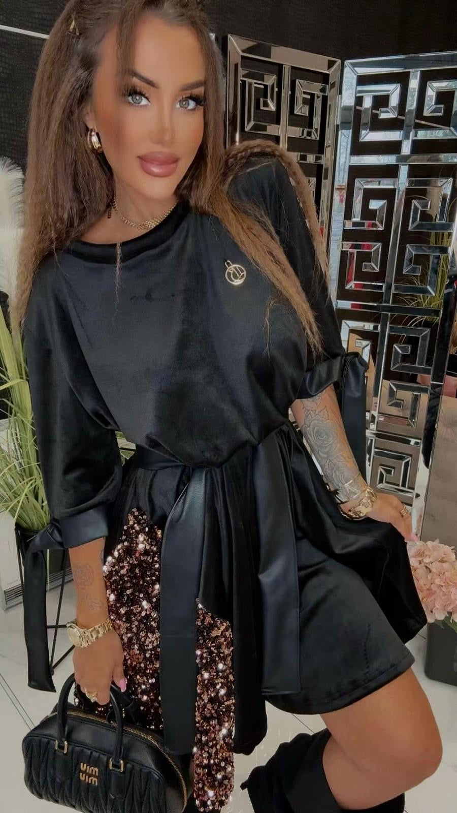 Lola Bianka “VELUR” ruha